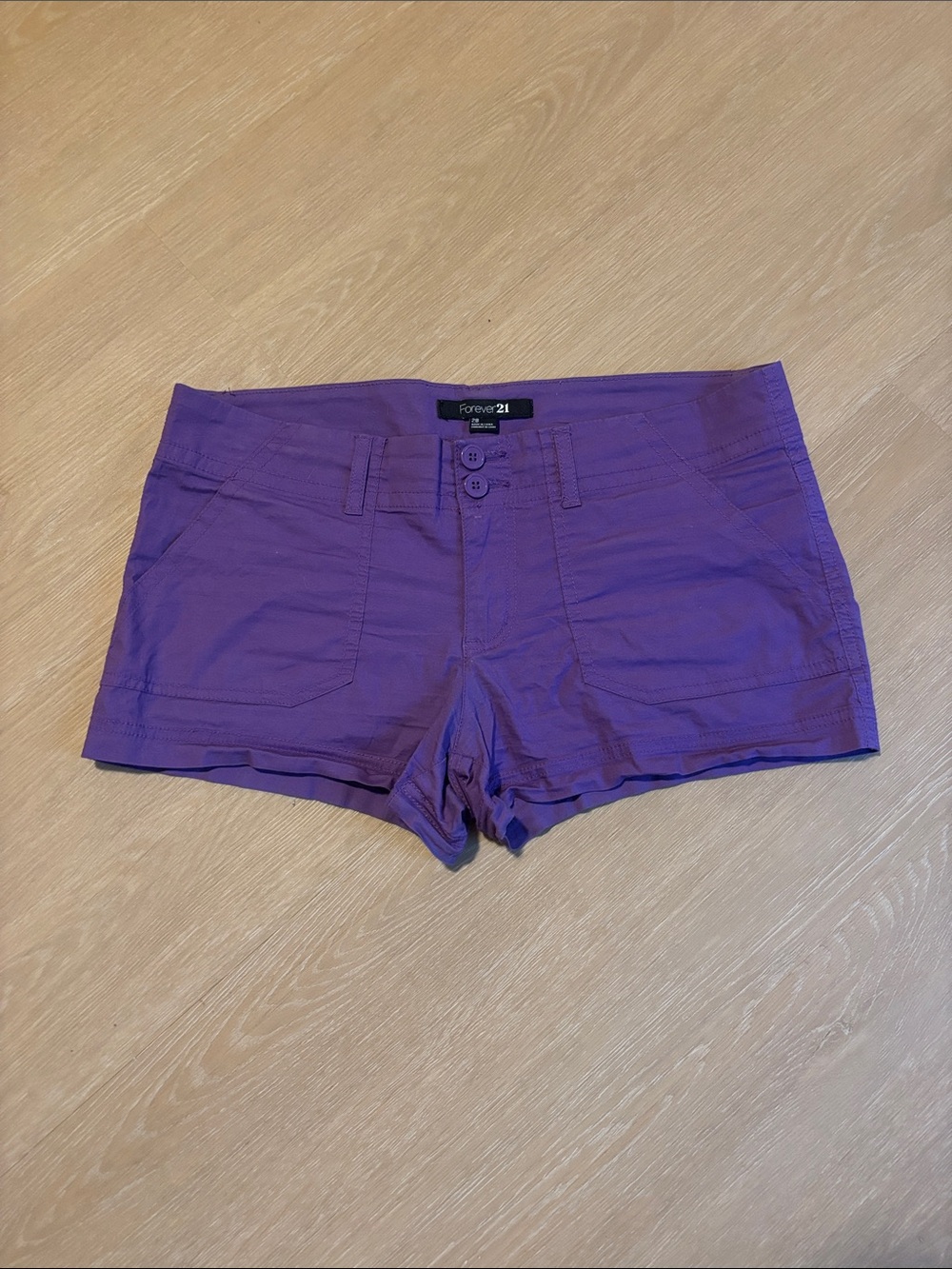 Forever 21 Purple Shorts size 28